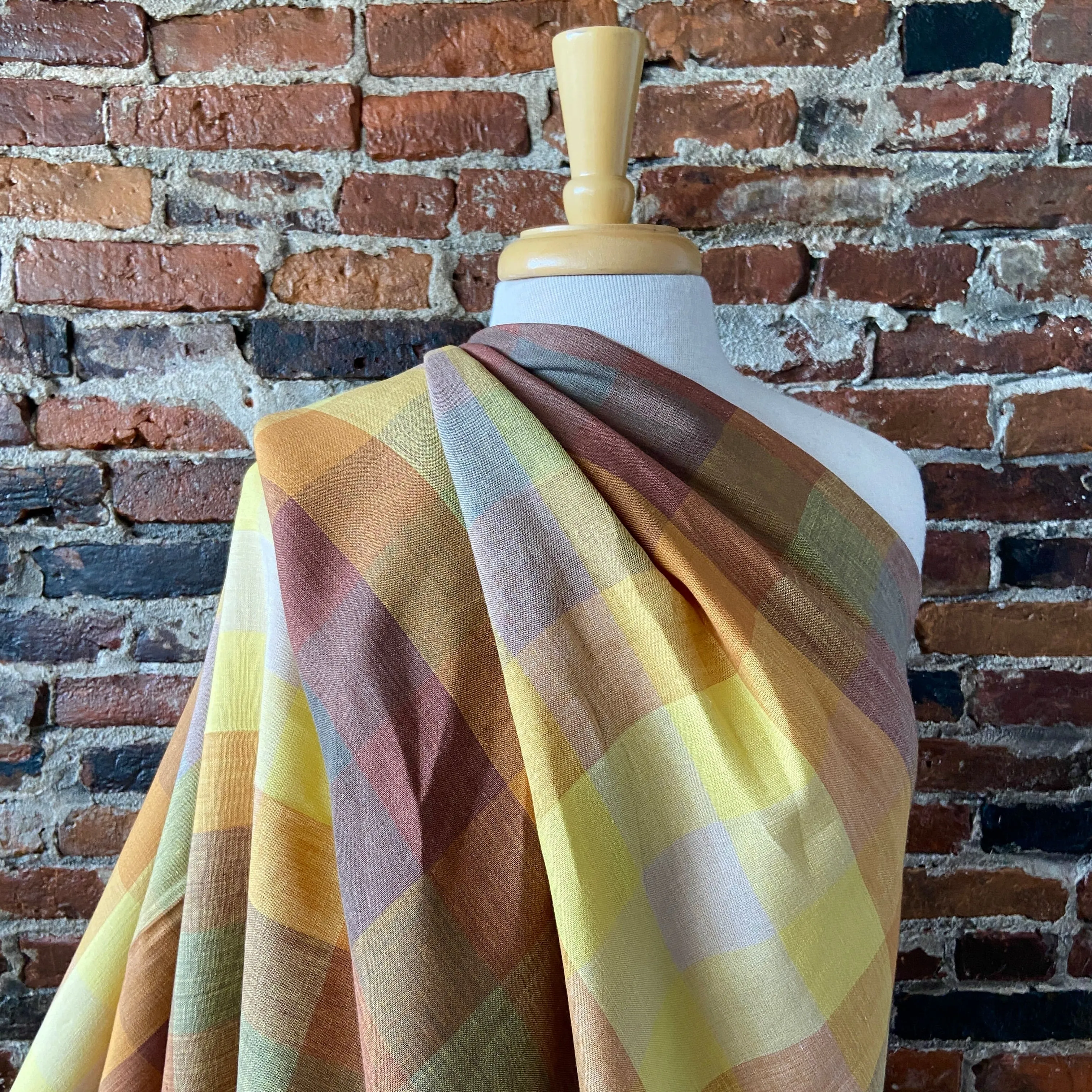 100% Yarn Dyed Linen in Sunset Square Plaid