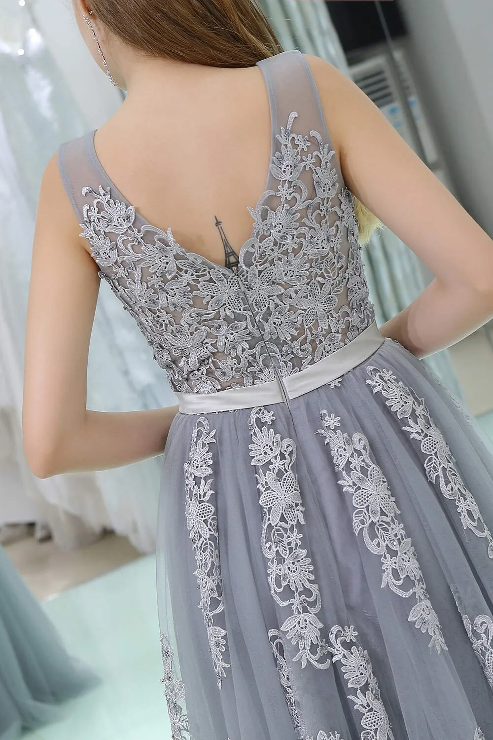 A-Line V-neck Floor-Length Tulle Appliqued Long Prom Dresses