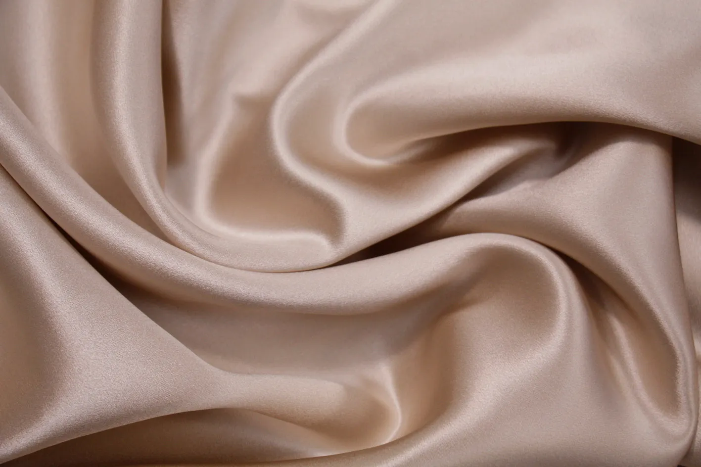 Almond Silk Satin 22mm