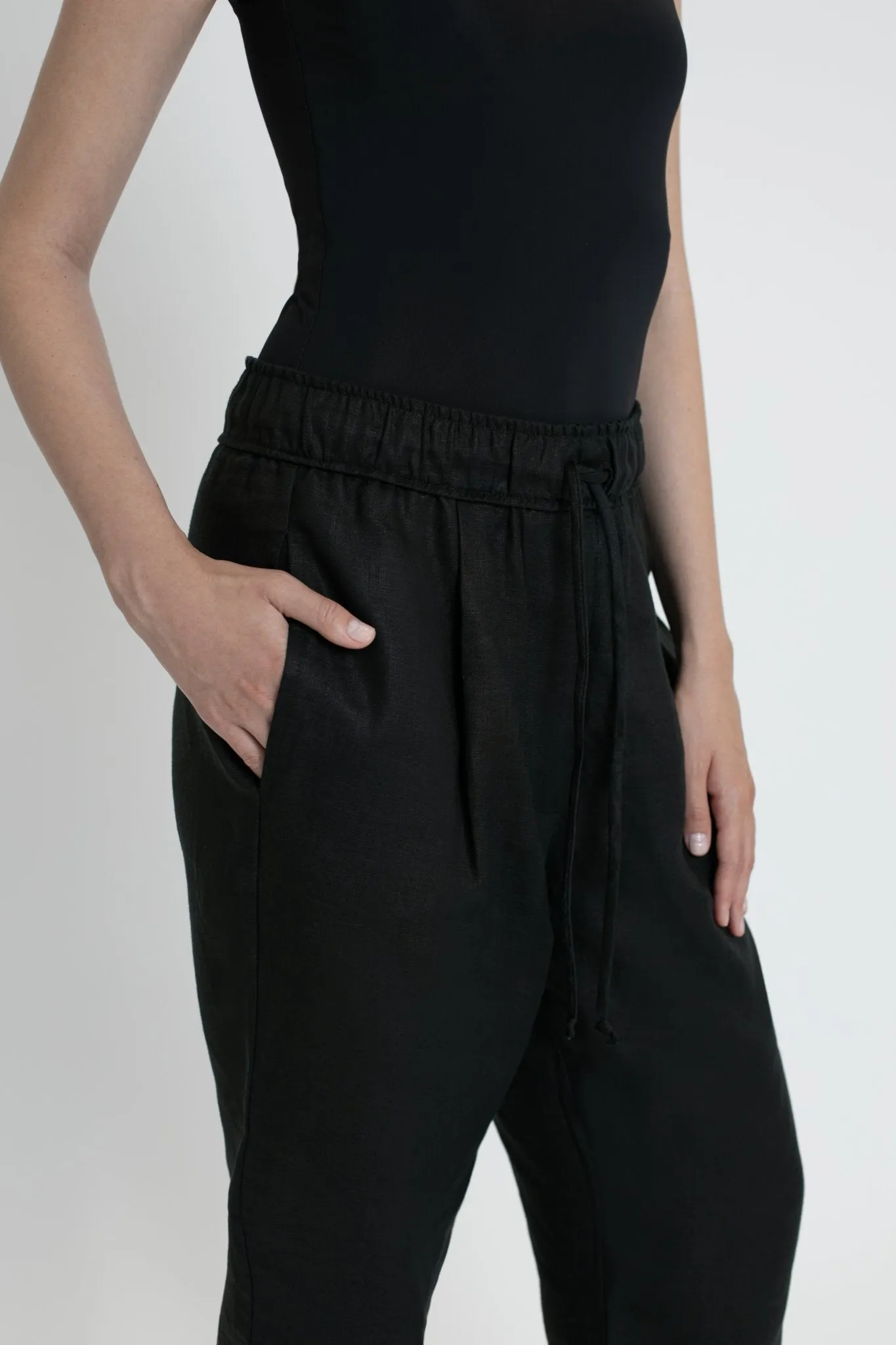 Essential Drawstring Linen Pants