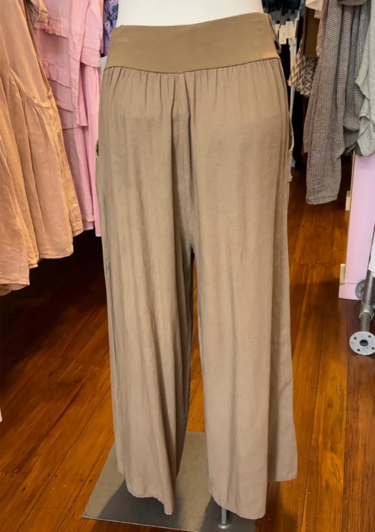 Made in Italy Sabrina Linen Pants