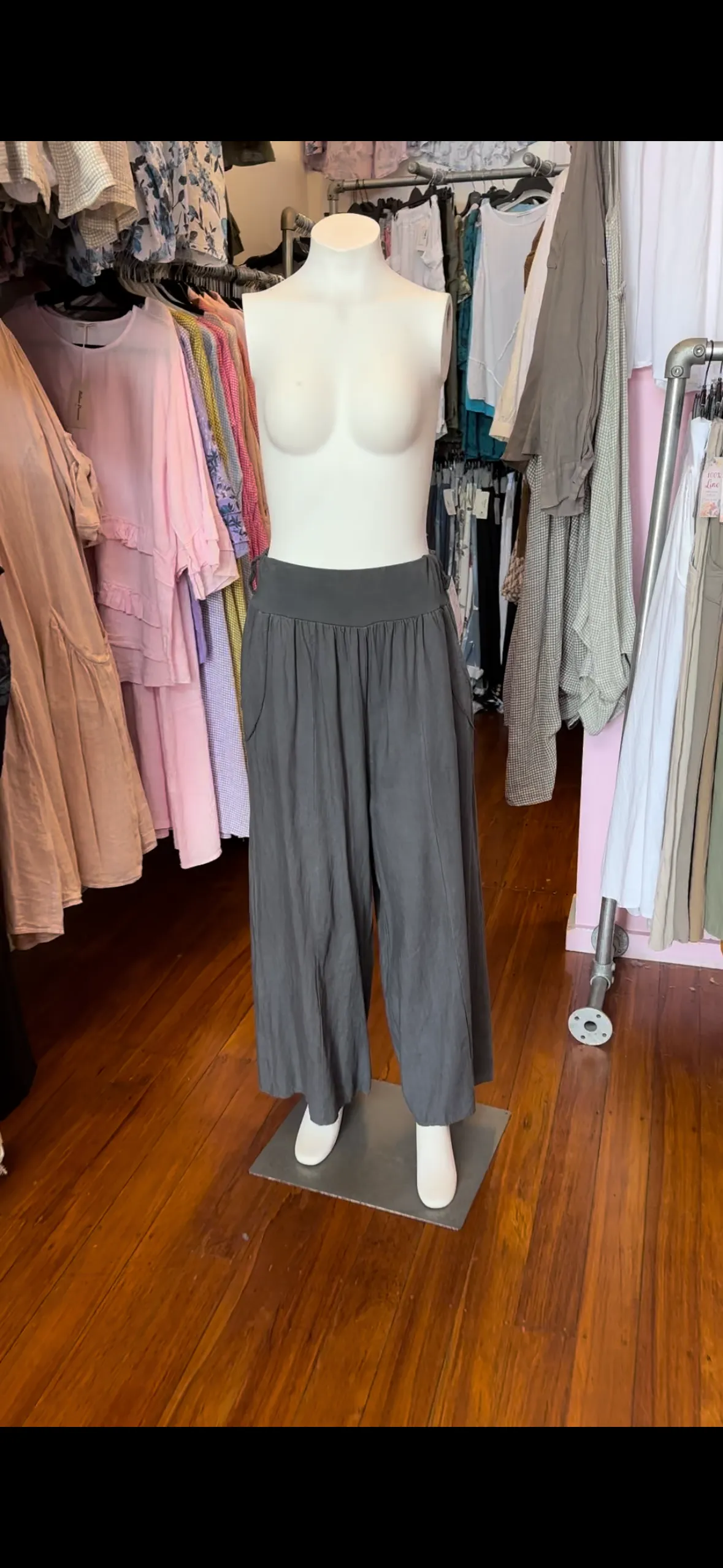 Made in Italy Sabrina Linen Pants