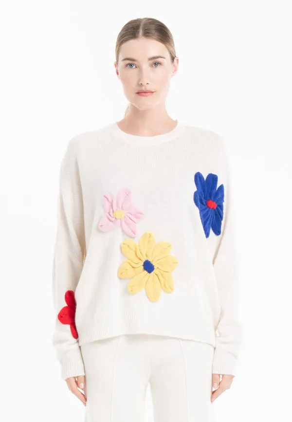 Nami 27 4-ply Cashmere Crew Neck Sweater with Embroidered Flower