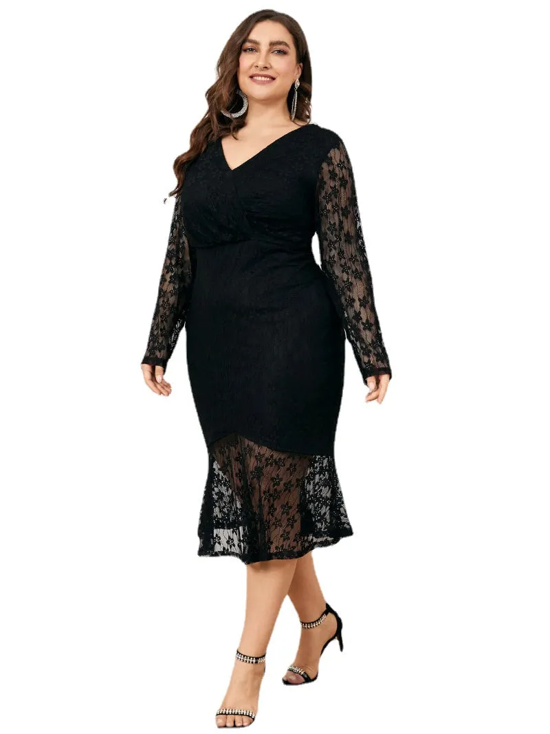 Plus Size V-neck Lace Backless Design Dress