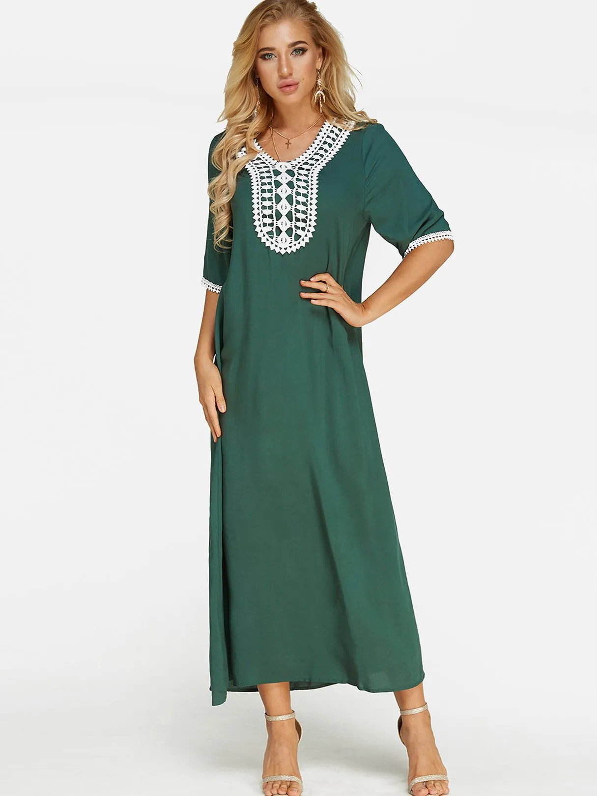 Wholesale Green V-Neck Half Sleeve Crochet Lace Embellished Dress