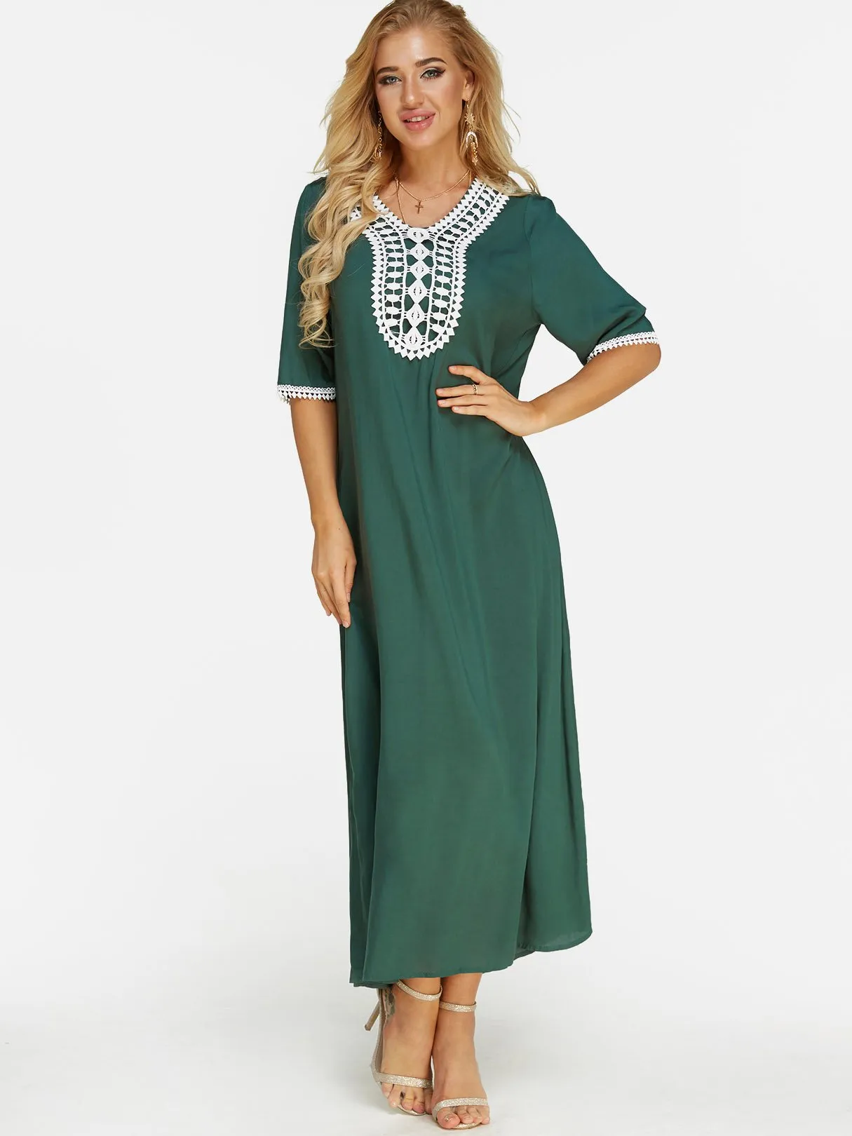 Wholesale Green V-Neck Half Sleeve Crochet Lace Embellished Dress