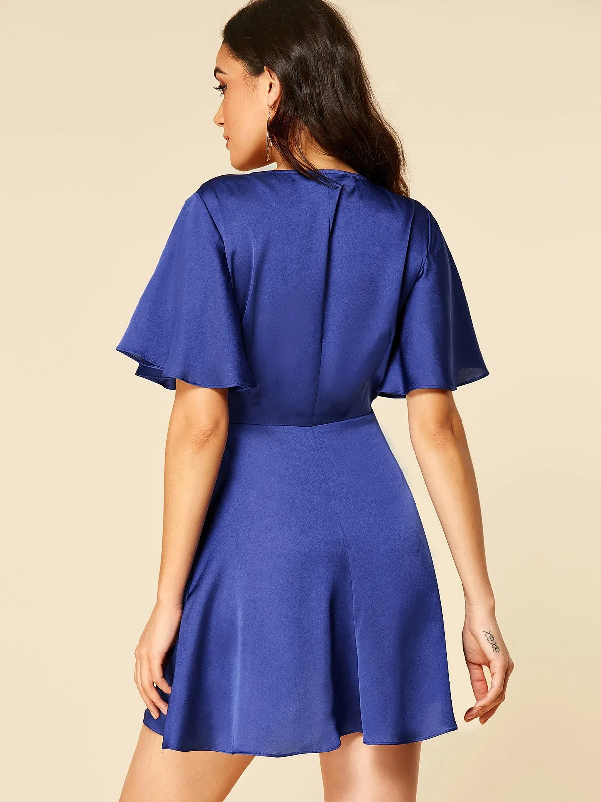 Wholesale Navy V-Neck Short Sleeve Plain Self-Tie Wrap Flounced Hem Dresses