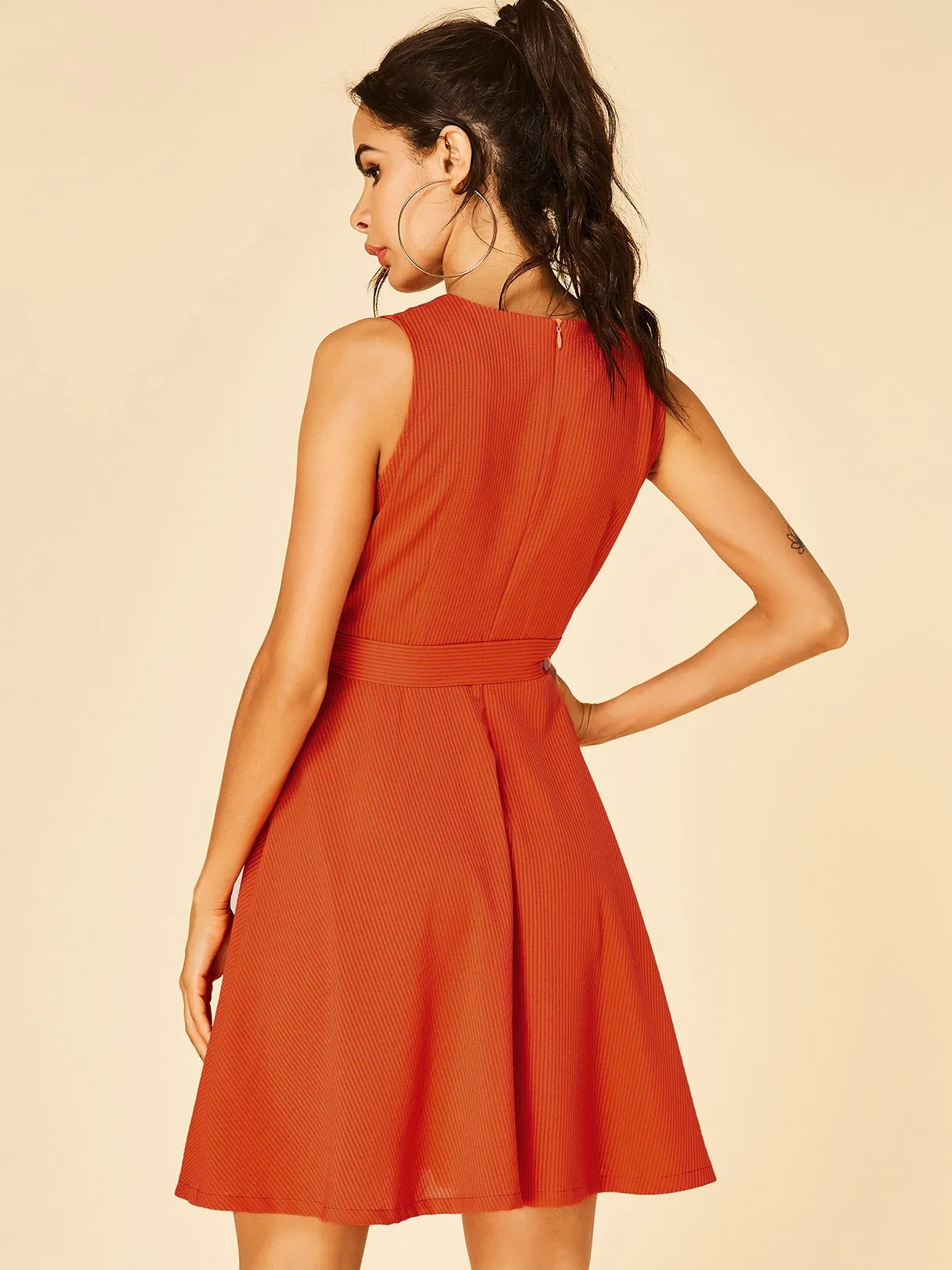 Wholesale Orange Lapel Collar Sleeveless Plain Side Pockets Self-Tie Dresses